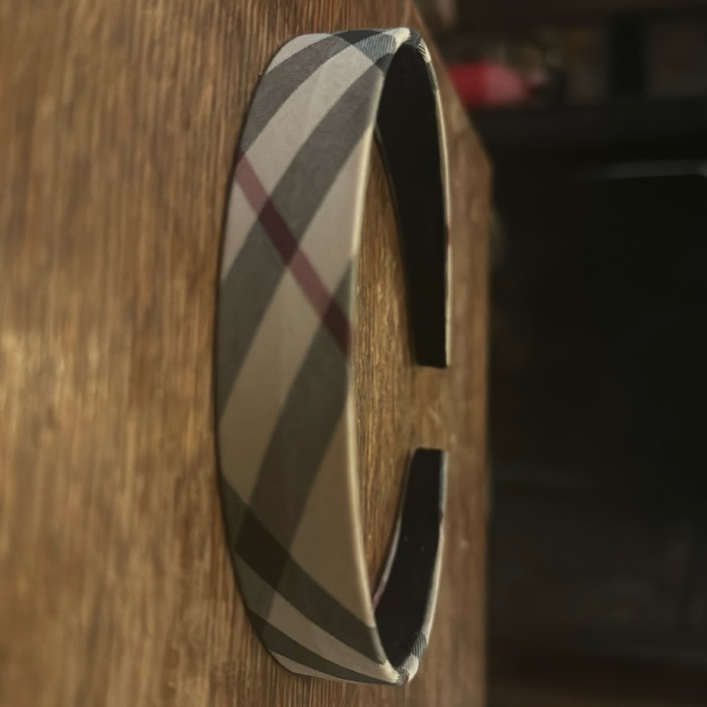 Burberry headband for sale real, black velvet on inside